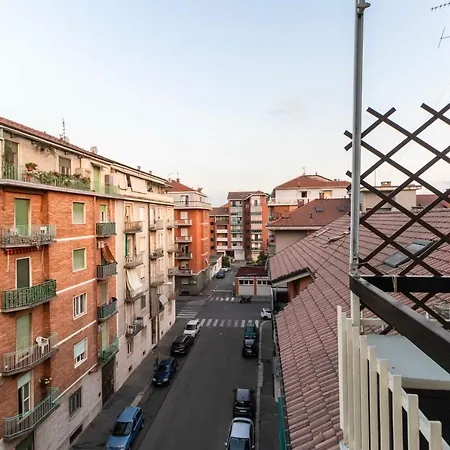 Guesthost - Parco Paradiso & Mm Marche Family Torino