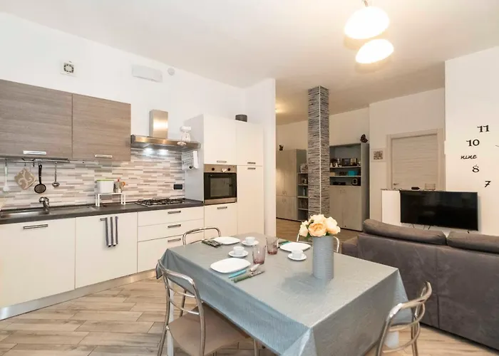 Apartman Guesthost - Parco Paradiso & Mm Marche Family