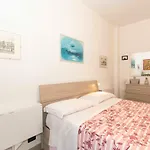Apartmán Guesthost - Parco Paradiso & Mm Marche Family Turín